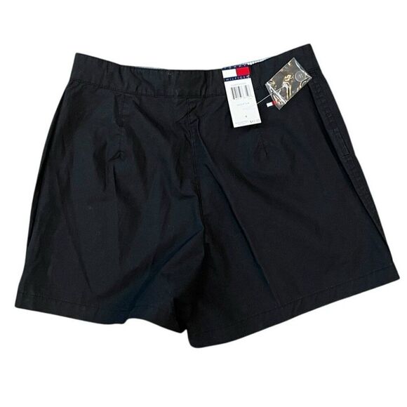 TOMMY HILFILGER Womens Size 4 Lightweight Cotton Black Shorts NWT MSRP $42 - Picture 2 of 4